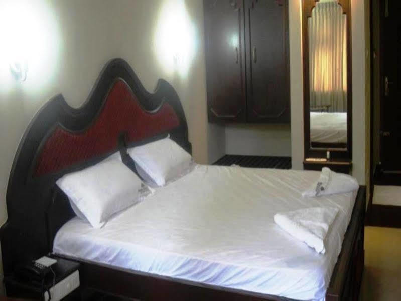 Indraprastha Beach Resort Varkala Kültér fotó